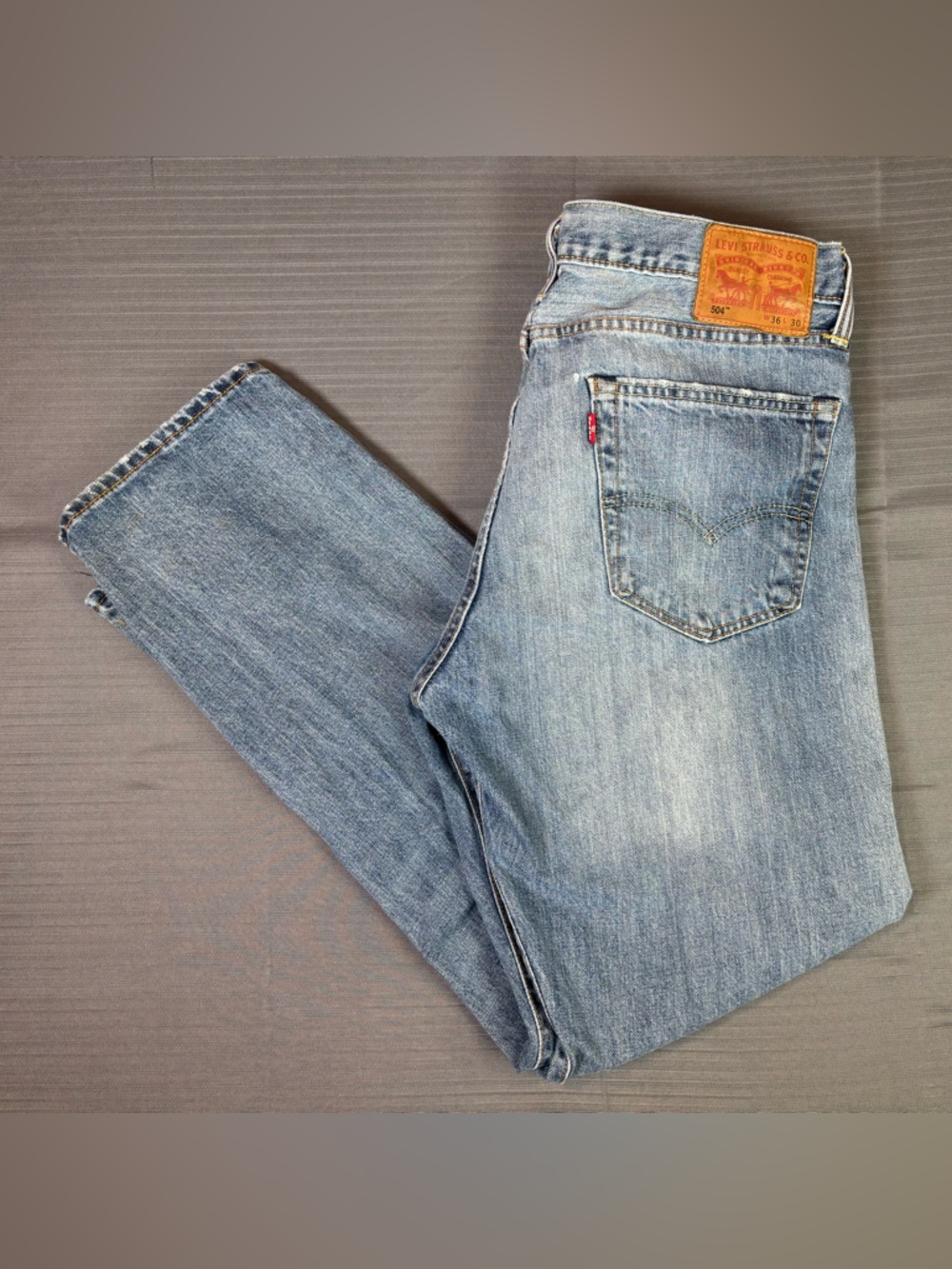 Levi’s 504 Regular Straight Jeans Men’s 36x30 Medium Wash Denim Classic Fit